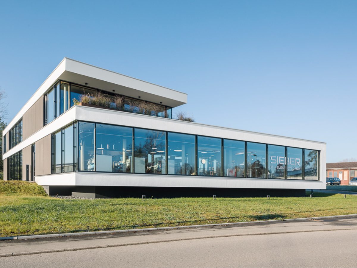 BURKLE BAUUNTERNEHMEN Industriegebäude Neubulach