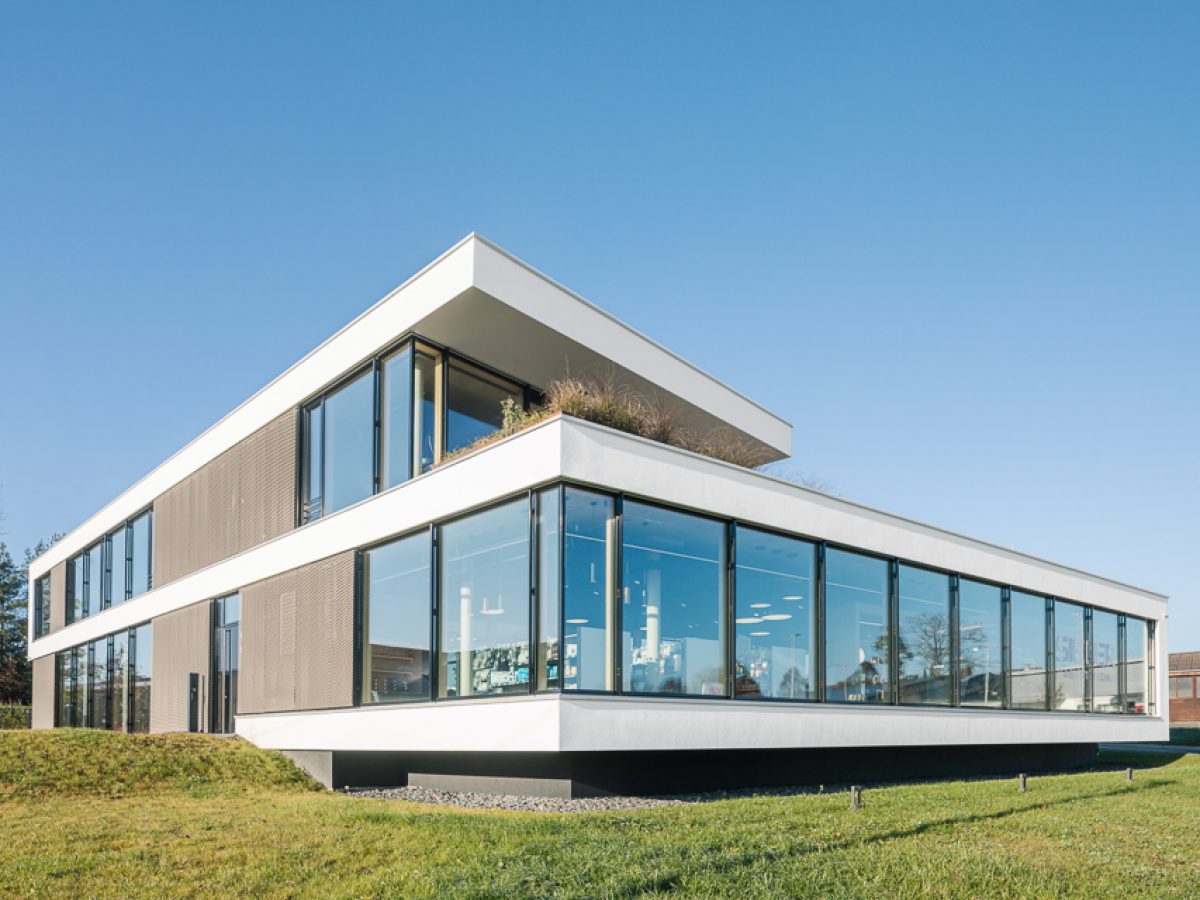 BURKLE BAUUNTERNEHMEN Industriegebäude Neubulach