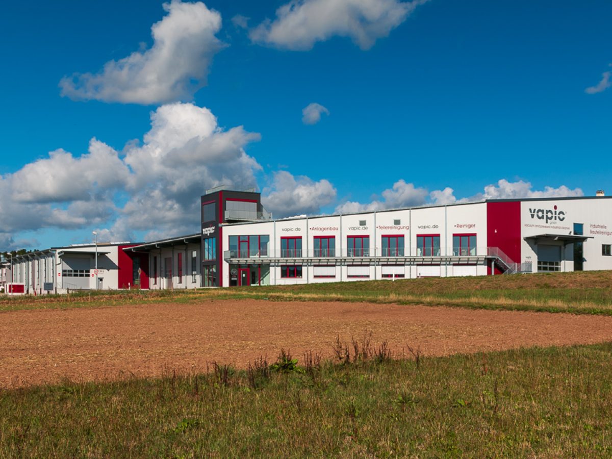 BÜRKLE BAUUNTERNEHMEN Industriegebäude Oberhaugstett